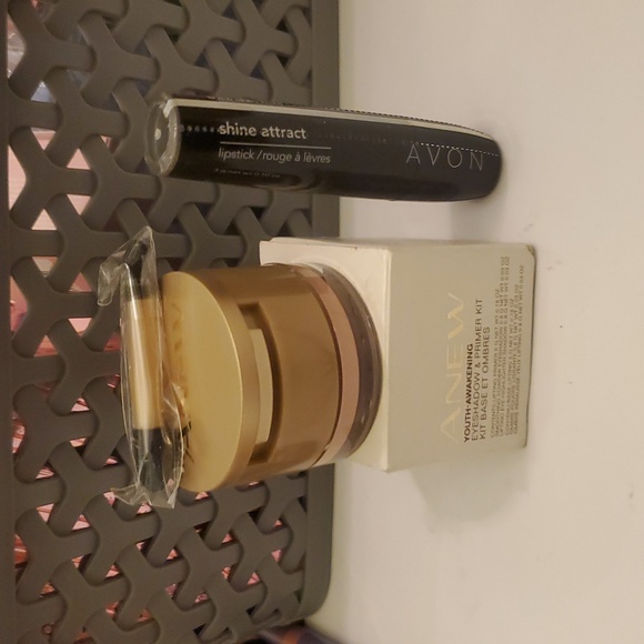AVON ANEW YOUTH-AWAKENING EYESHDOW & PRIMR KIT CINAMON SHIMMER & ORCHID LIPSTICK - Picture 1 of 4